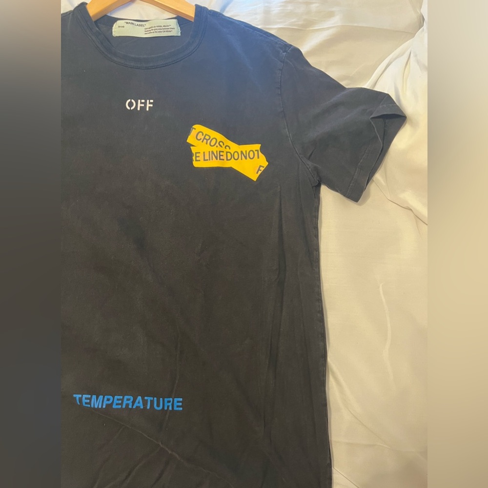 Off white T shirt